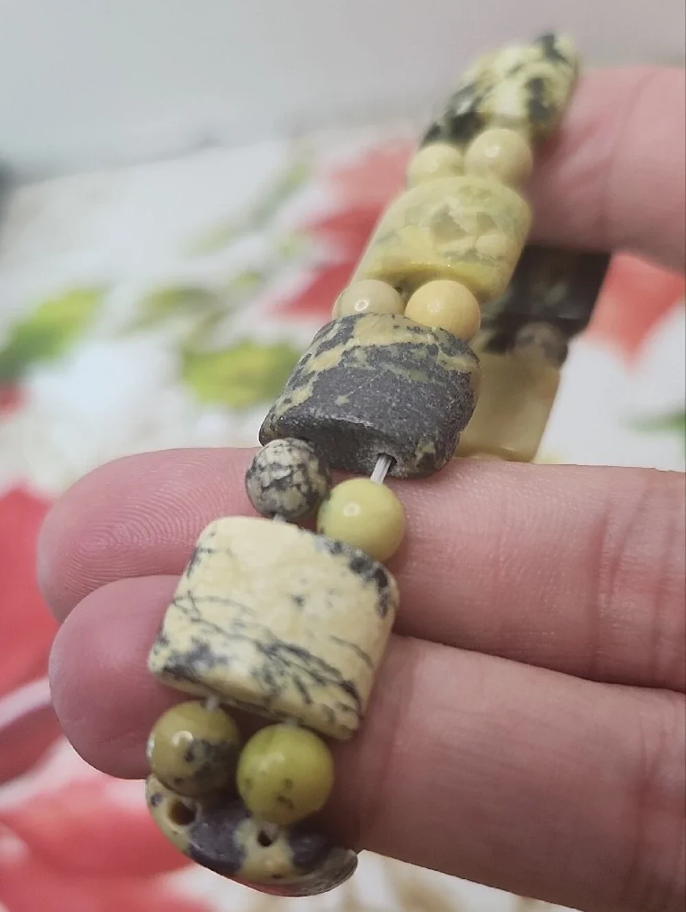 Natural Jasper Beaded Stretch Bracelet in Olive Green and Tan